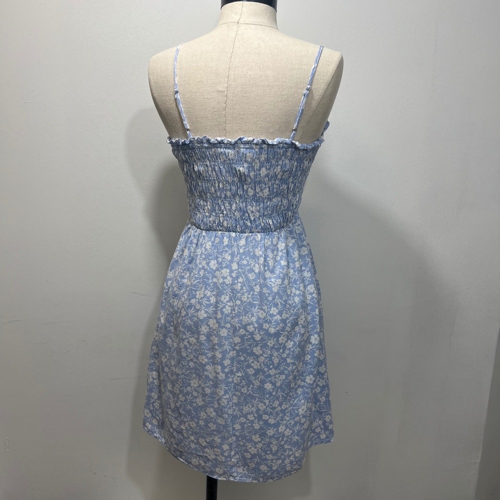 AQUA Womens Smocked Floral Sundress Light Blue White XS Adjustable Straps Boho - Picture 3 of 8